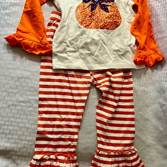 Orange Pumpkin Outfit with Striped Pants New 4/5 - Picture 1 of 3